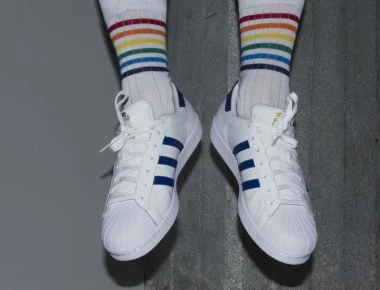 Γιατί να μην φοράτε ποτέ τις ίδιες κάλτσες για δεύτερη μέρα